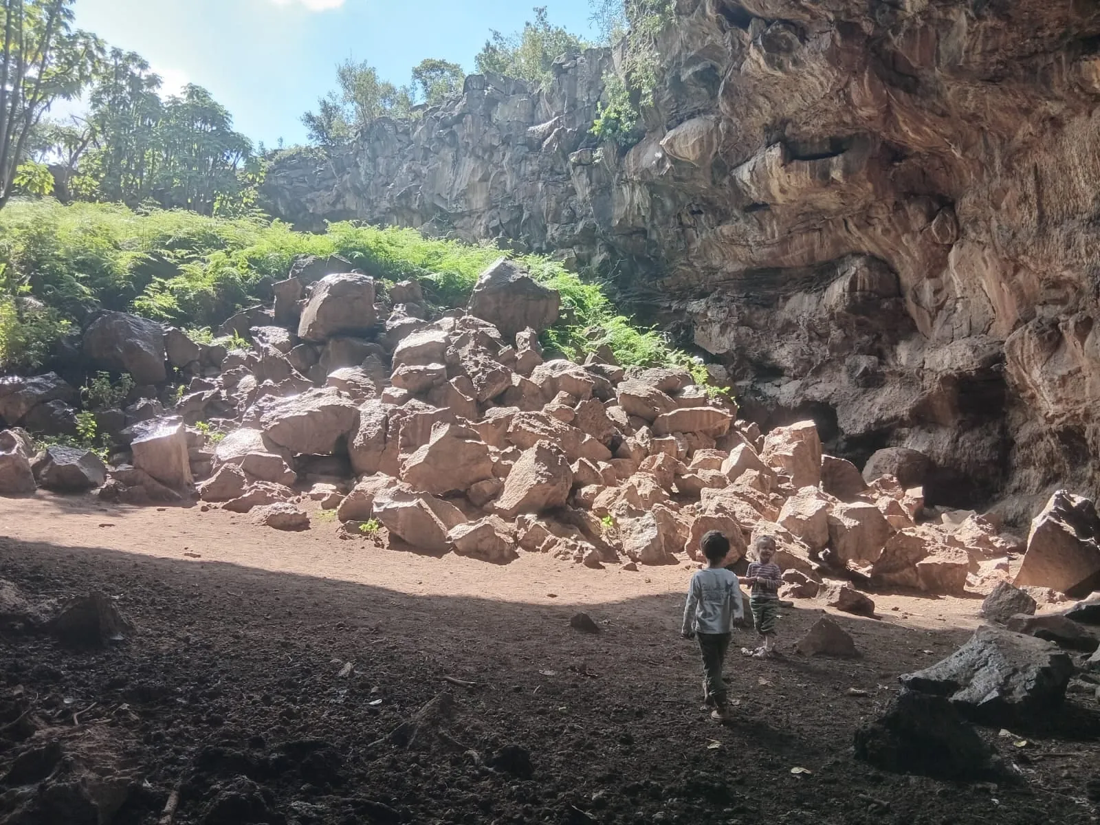 Boulders at the mouth of a lava cave